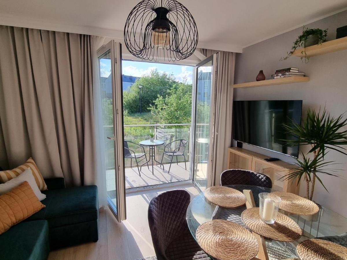 Mlody - Bezplatny Parking, Mocne Wifi, Dobre Polaczenie Z Lotniskiem Apartment *