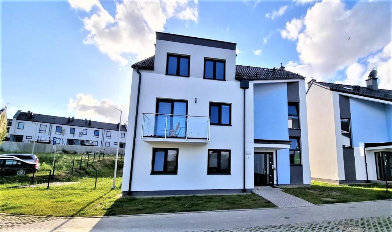 Młody - Bezpłatny Parking, Mocne Wifi, Dobre Połączenia Z Lotniskiem, Udogodnienia Dla Dzieci Apartament Gdańsk